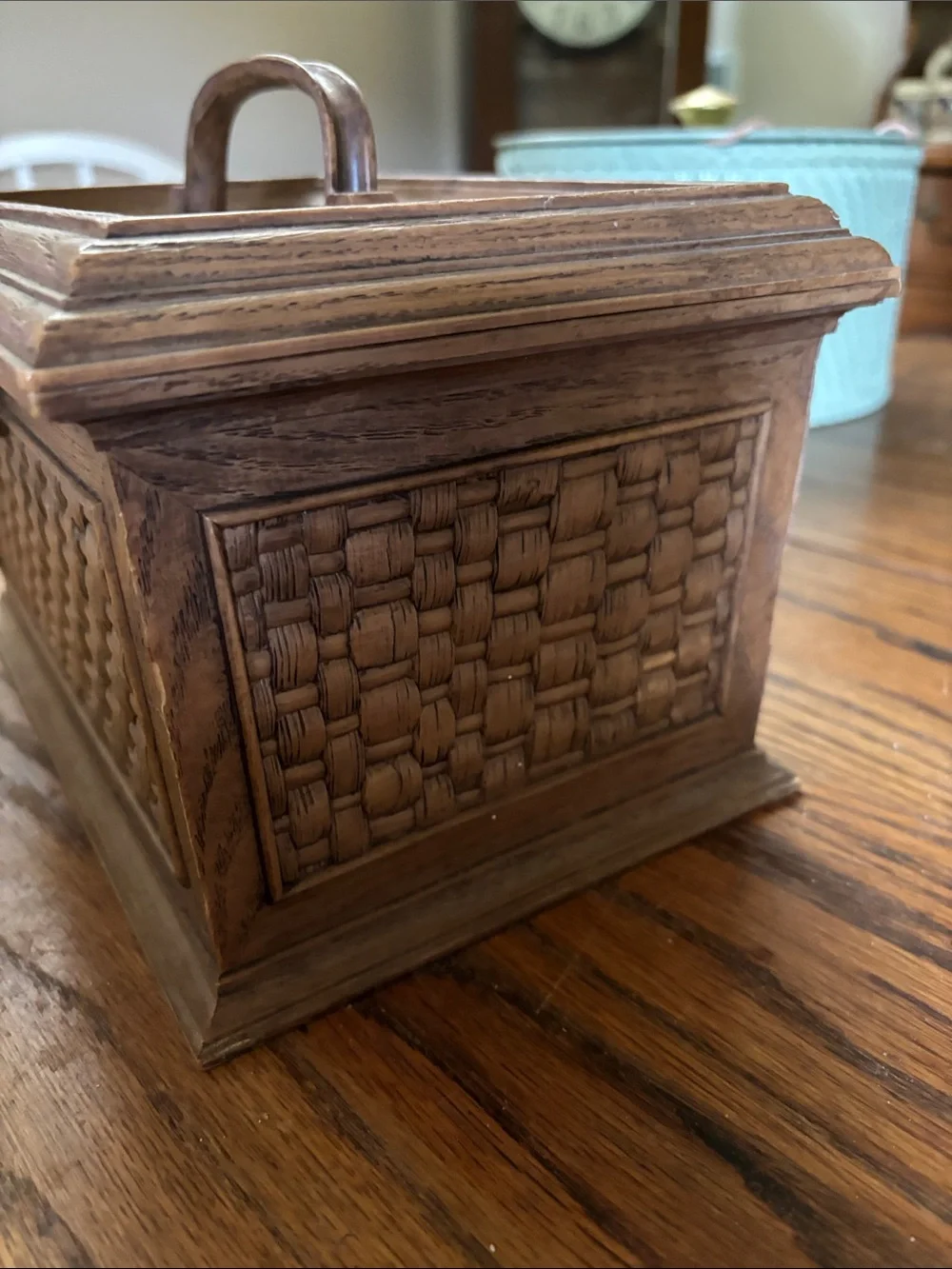 Faux Wood Woven Sewing Box